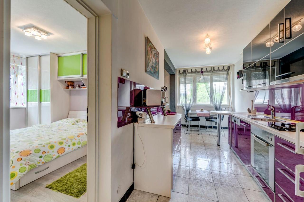 Cool Cozy Apartment سبليت المظهر الخارجي الصورة